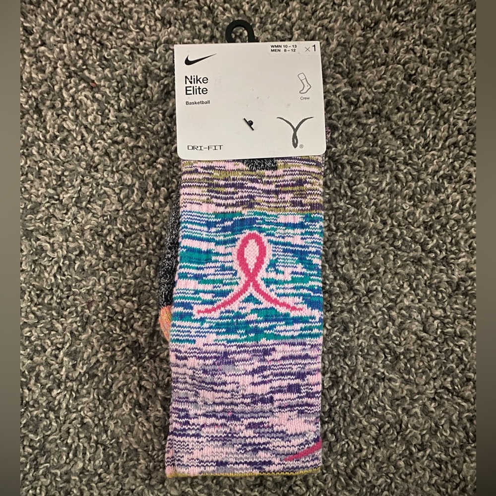 Woman’s Nike Elite Basketball socks